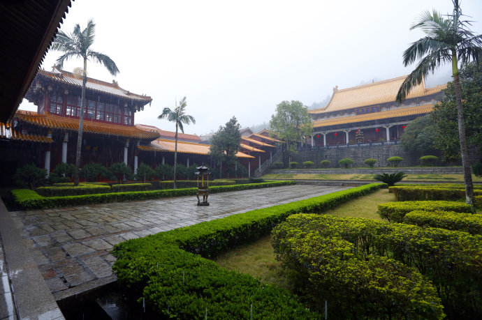 云游灵石寺国家森林公园