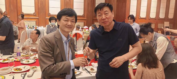 「故鄉之旅」古箏新篇音樂會大連圓滿舉行——鄒倫倫全球巡演首站大放異彩以古箏為橋奏響故鄉深情與時代新聲