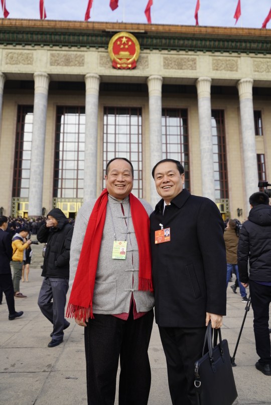 世界侨报社社长陈俊余同全国两会代表～广东