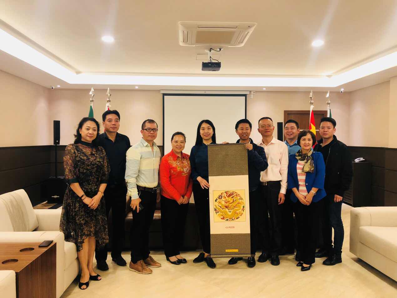 活动的嘉宾有华人协会监事长刘皓,巴西华人华侨青年联合会周海军会长